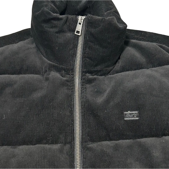 Levi’s Puffer - Picture 2 of 3